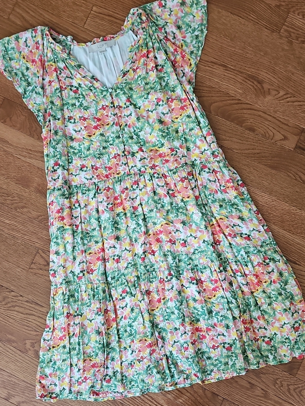 LOFT Green Multi Floral Tiered V-Neck Dress